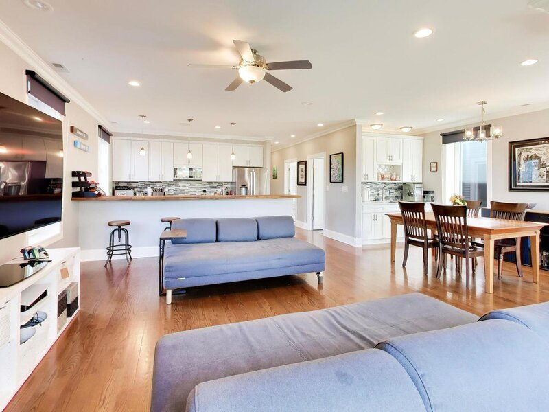 4531 N Wolcott Avenue Chicago IL 60640