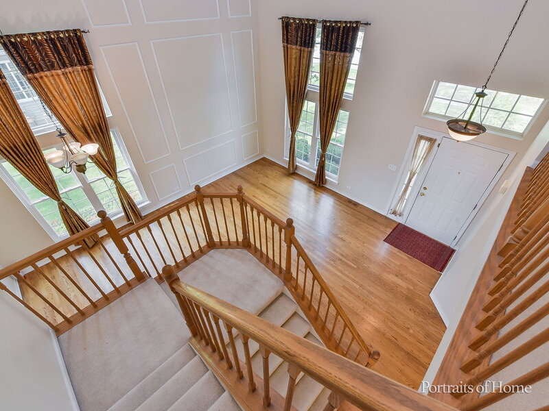 1302 Dunbarton Drive Aurora IL 60502