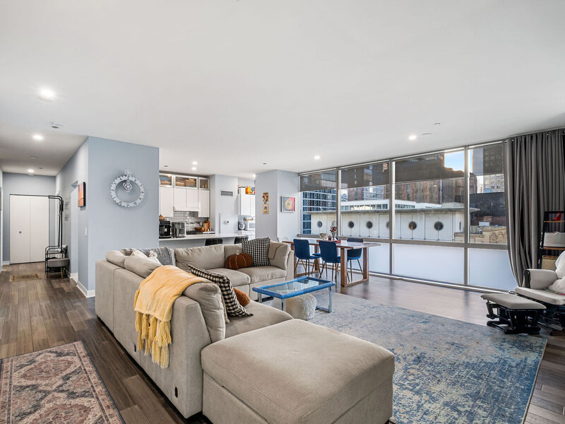 8 E Randolph Street Chicago IL 60601