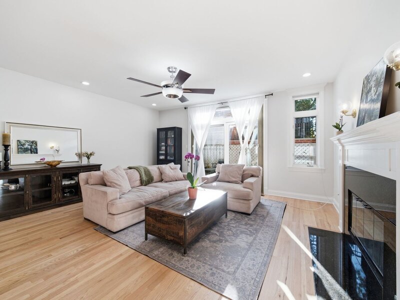 3939 N Greenview Avenue Chicago IL 60613
