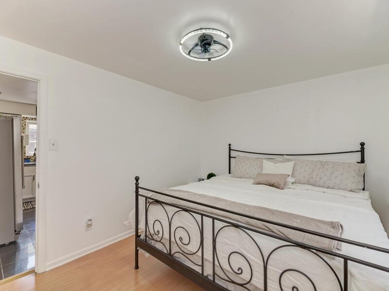 4825 S Keating Avenue Chicago IL 60632