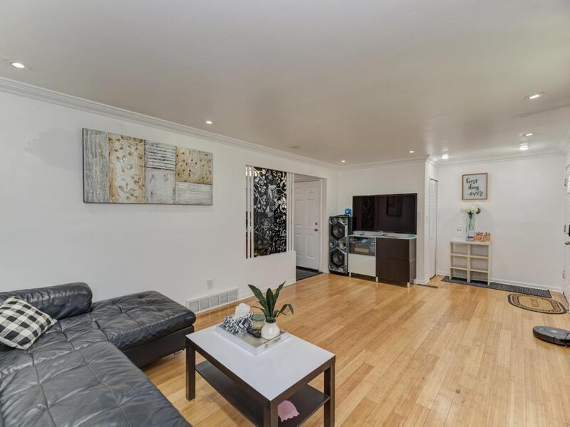 4825 S Keating Avenue Chicago IL 60632