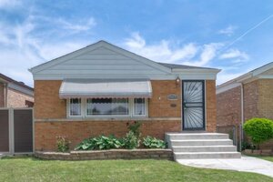Photo of 4825 S Keating Avenue Chicago IL 60632