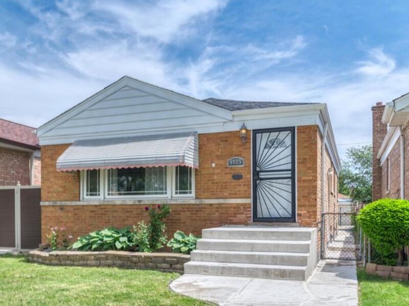 4825 S Keating Avenue Chicago IL 60632
