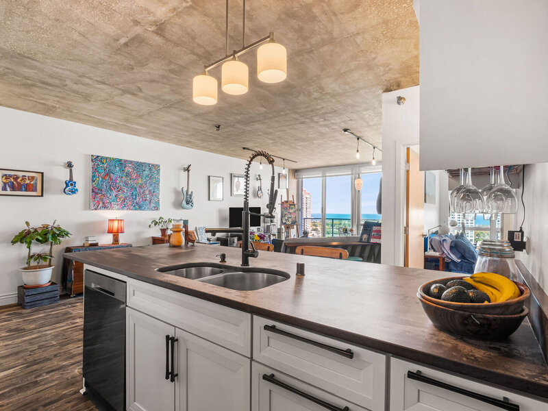 1845 S Michigan Avenue Chicago IL 60616
