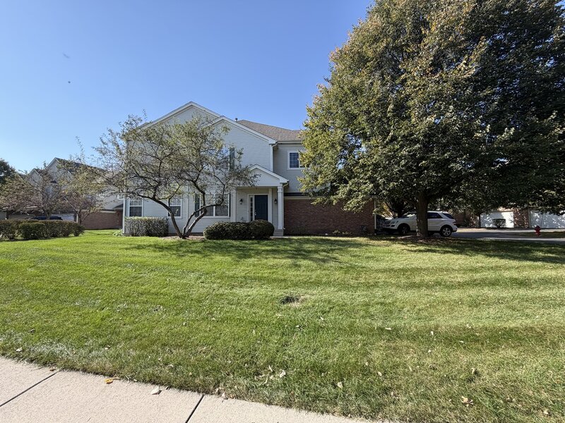 1830 Maureen Drive Hoffman Estates IL 60192