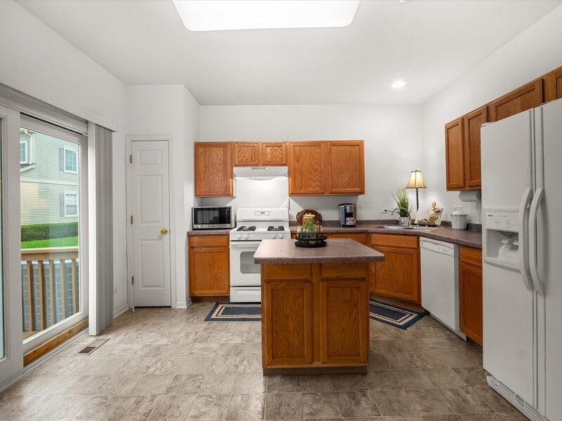 1830 Maureen Drive Hoffman Estates IL 60192