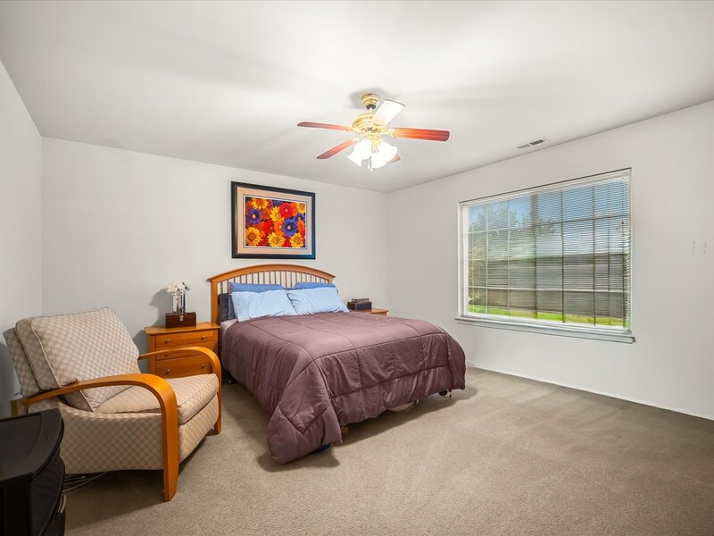 1830 Maureen Drive Hoffman Estates IL 60192