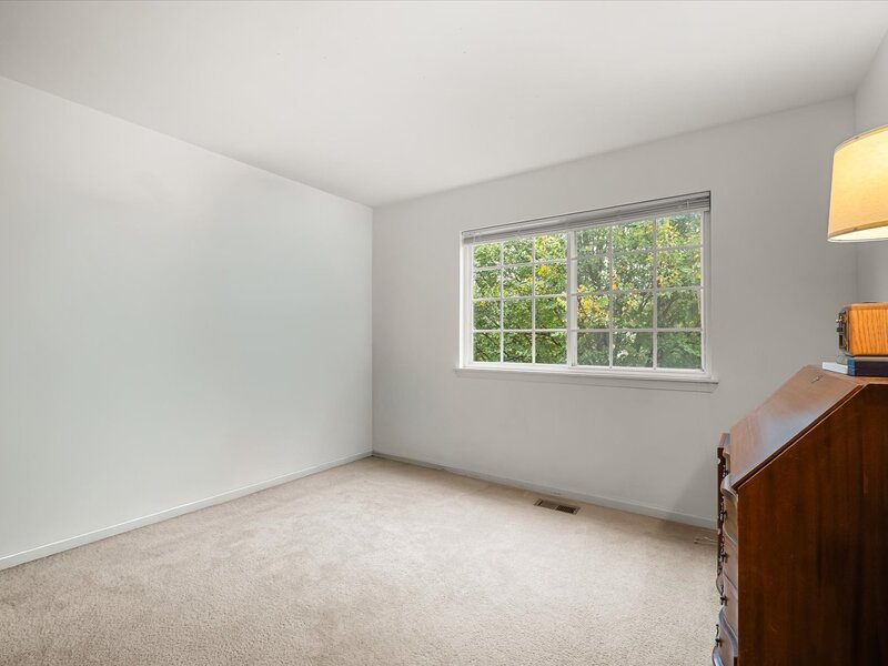 1830 Maureen Drive Hoffman Estates IL 60192