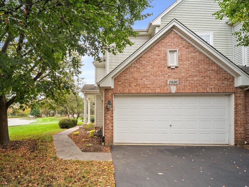 1830 Maureen Drive Hoffman Estates IL 60192