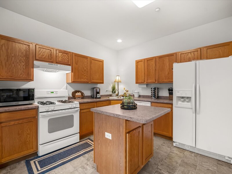 1830 Maureen Drive Hoffman Estates IL 60192