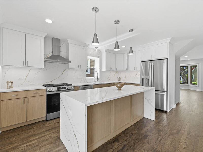 4903 N Moody Avenue Chicago IL 60630