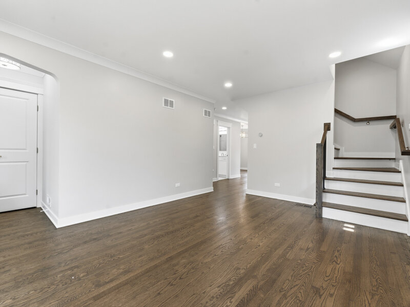 4903 N Moody Avenue Chicago IL 60630