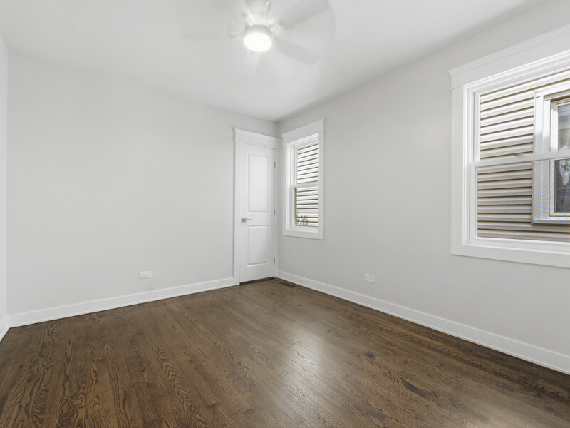 4903 N Moody Avenue Chicago IL 60630