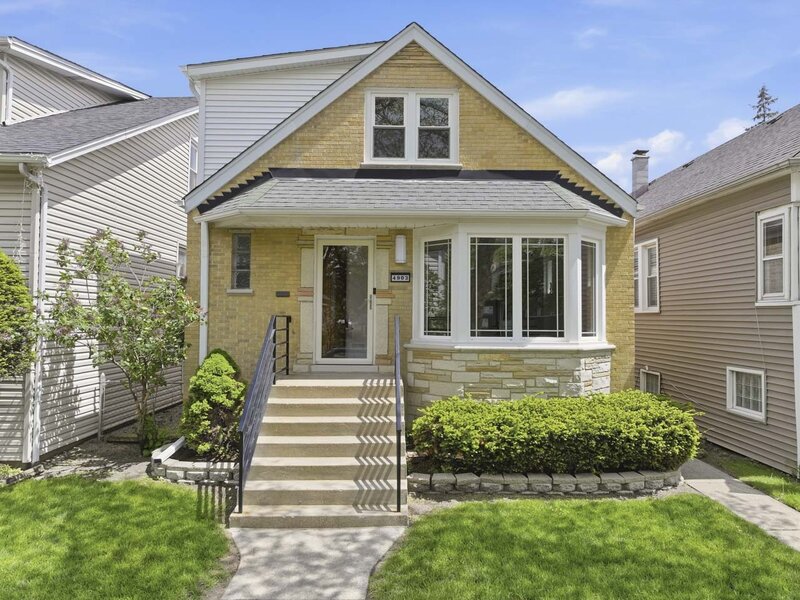 4903 N Moody Avenue Chicago IL 60630