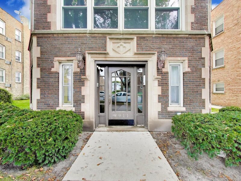 8911 Lamon Avenue Skokie IL 60077