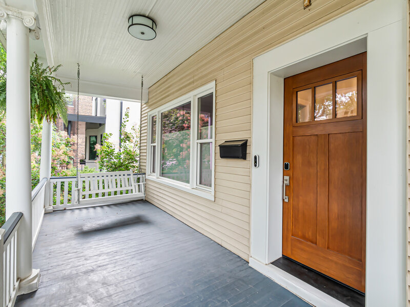 4896 N Hermitage Avenue Chicago IL 60640