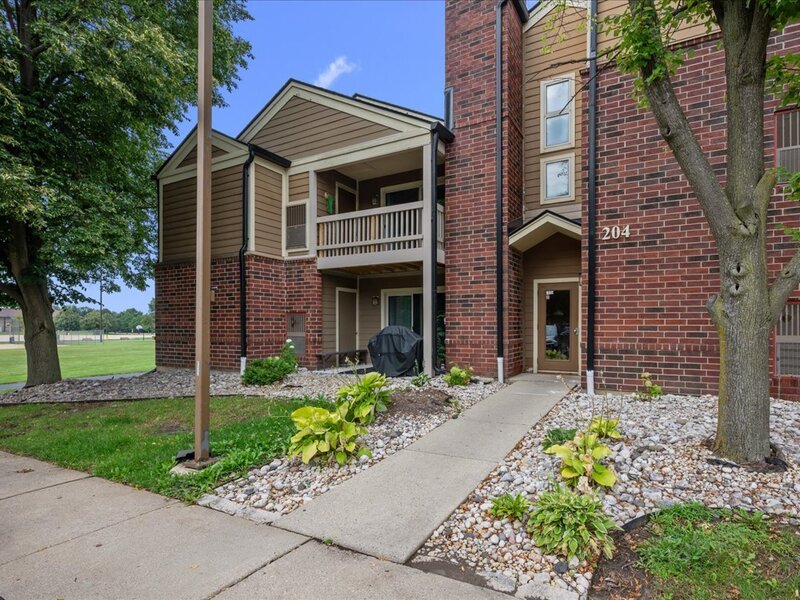 204 Glengarry Drive Bloomingdale IL 60108