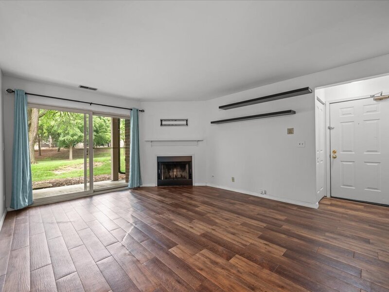 204 Glengarry Drive Bloomingdale IL 60108