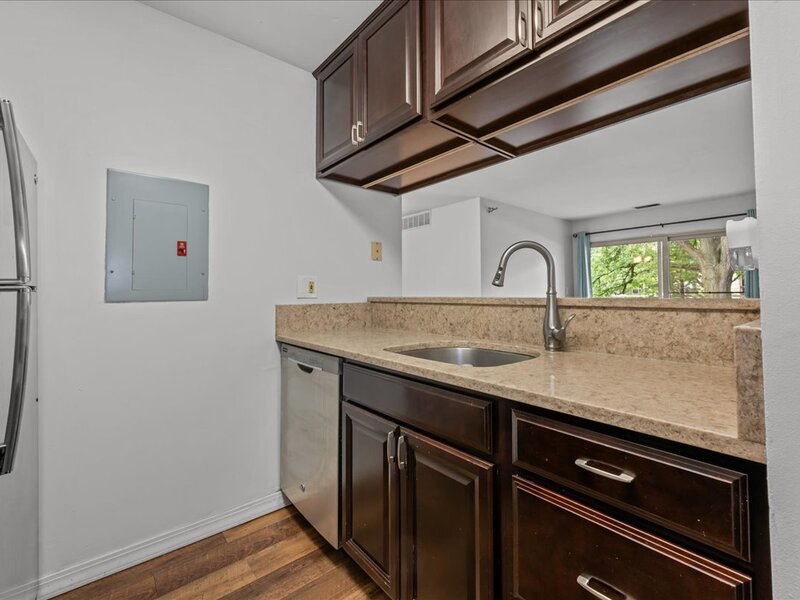 204 Glengarry Drive Bloomingdale IL 60108