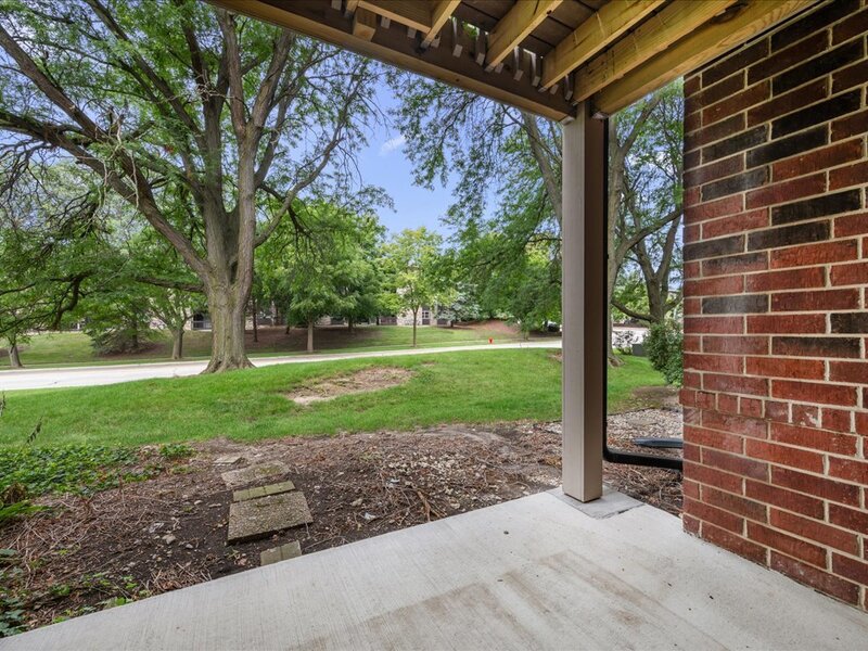 204 Glengarry Drive Bloomingdale IL 60108
