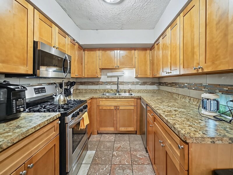 18584 Meadow Lane Hazel Crest IL 60429