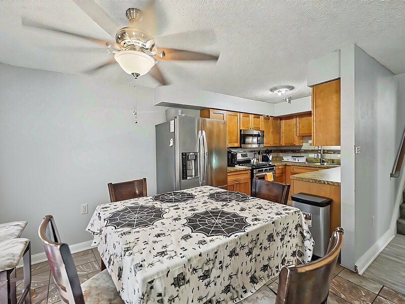 18584 Meadow Lane Hazel Crest IL 60429