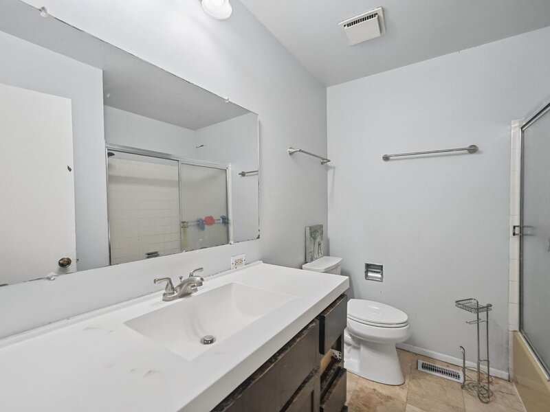 18584 Meadow Lane Hazel Crest IL 60429