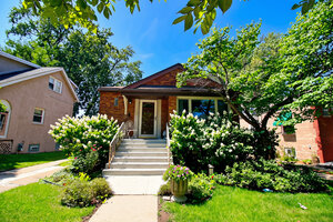 Photo of 10326 S Artesian Avenue Chicago IL 60655