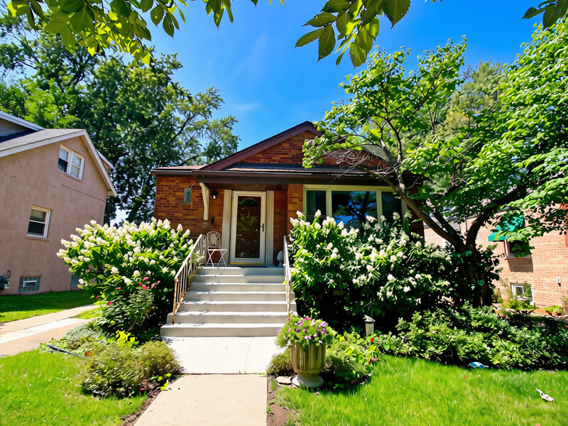 10326 S Artesian Avenue Chicago IL 60655