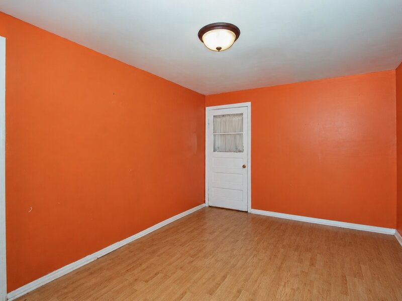 7532 S Indiana Avenue Chicago IL 60619