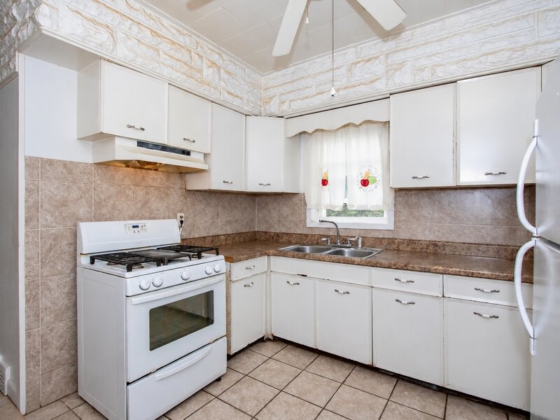 7532 S Indiana Avenue Chicago IL 60619