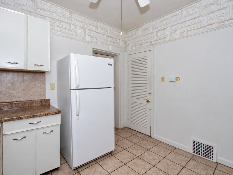 7532 S Indiana Avenue Chicago IL 60619