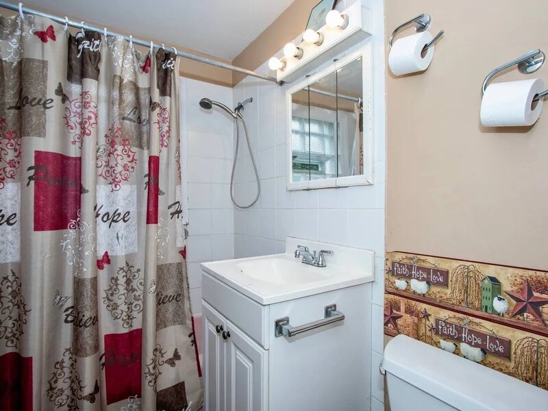 7532 S Indiana Avenue Chicago IL 60619