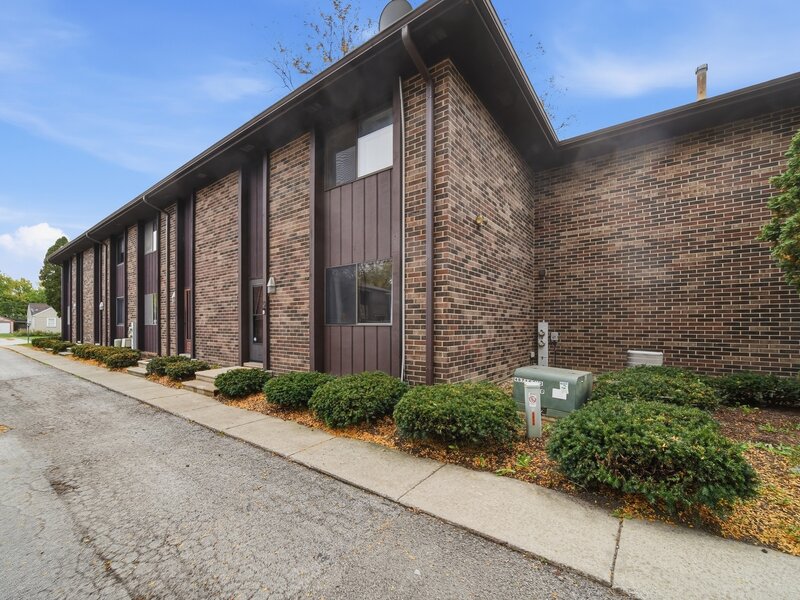 15804 Laramie Avenue Oak Forest IL 60452
