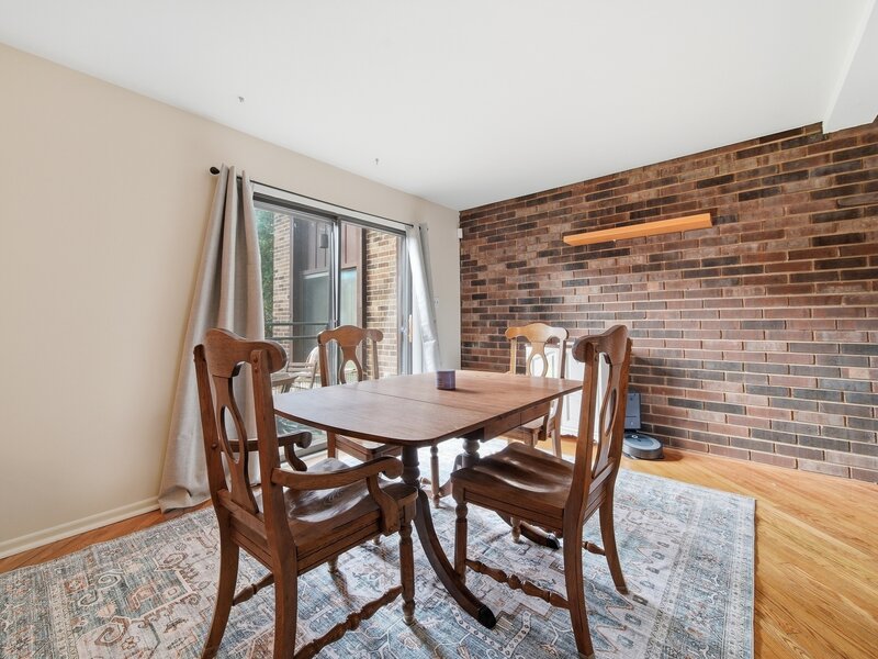 15804 Laramie Avenue Oak Forest IL 60452