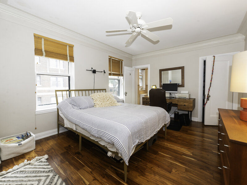 415 W Aldine Avenue Chicago IL 60657