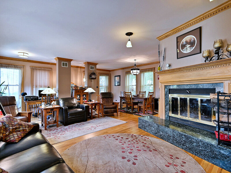 5842 N Nina Avenue Chicago IL 60631