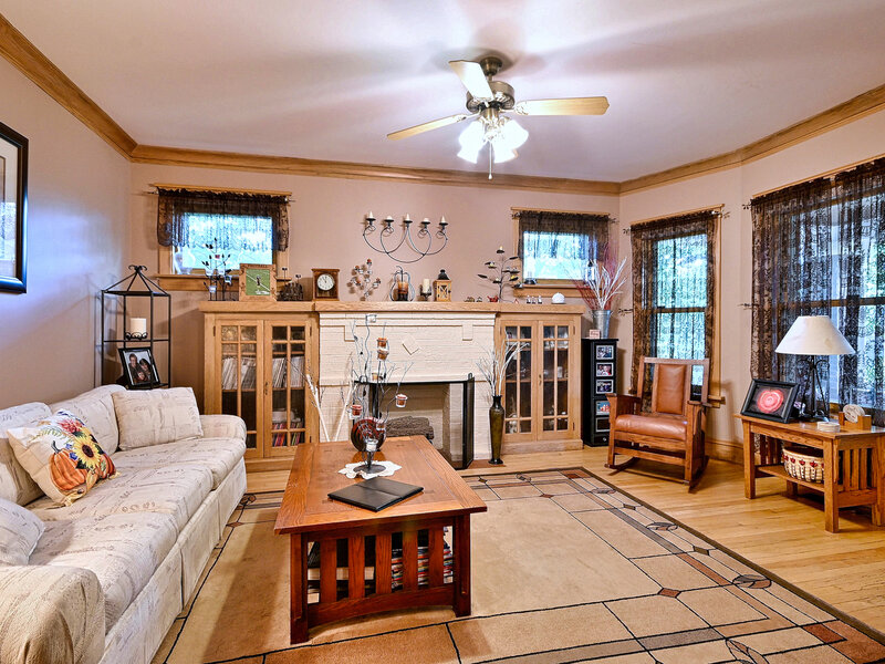 5842 N Nina Avenue Chicago IL 60631