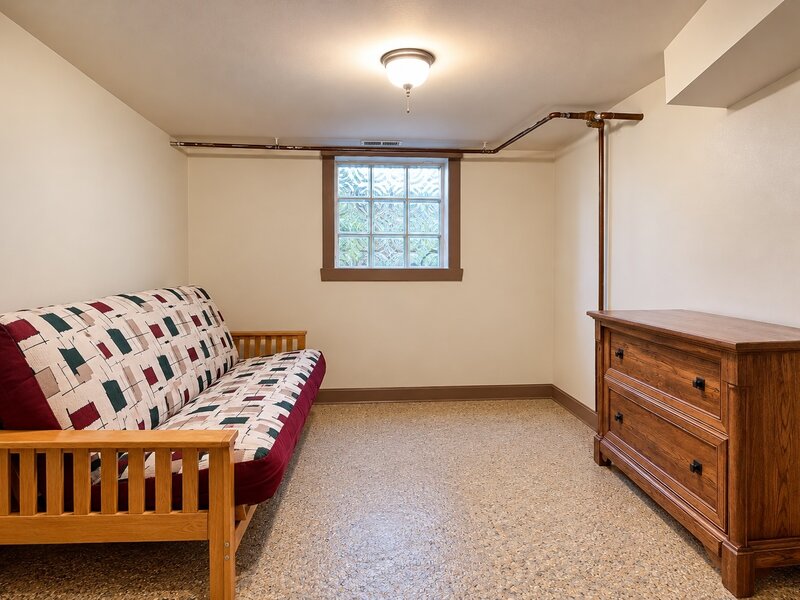 5842 N Nina Avenue Chicago IL 60631