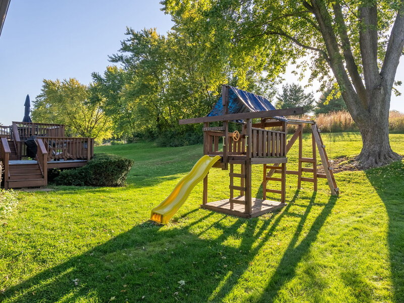 2940 Willow Drive Bettendorf IA 52722