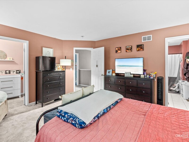 109 Waterbury Circle Oswego IL 60543