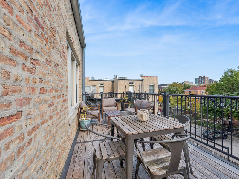 4447 N Magnolia Avenue Chicago IL 60640