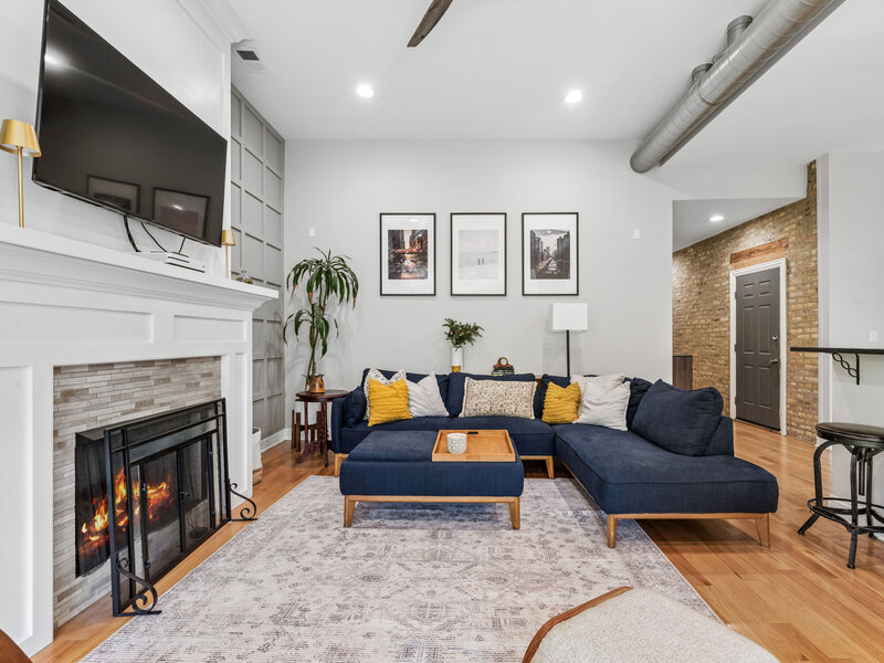 4447 N Magnolia Avenue Chicago IL 60640