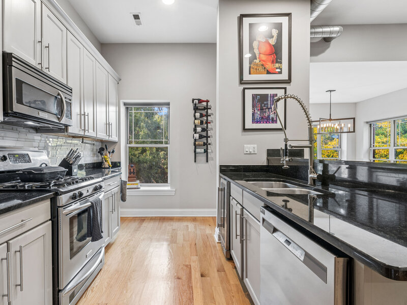 4447 N Magnolia Avenue Chicago IL 60640