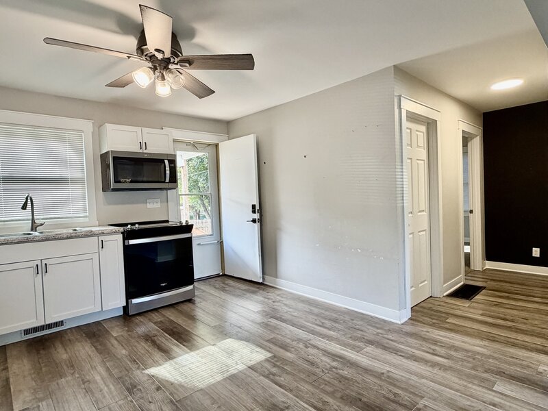 609 W 10th Street Sterling IL 61081