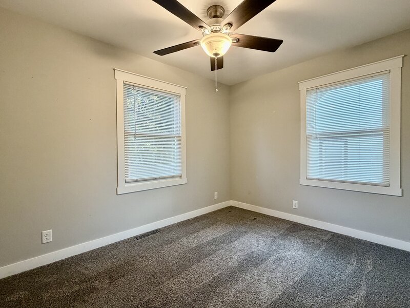 609 W 10th Street Sterling IL 61081