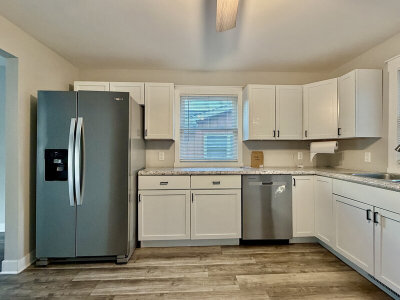609 W 10th Street Sterling IL 61081