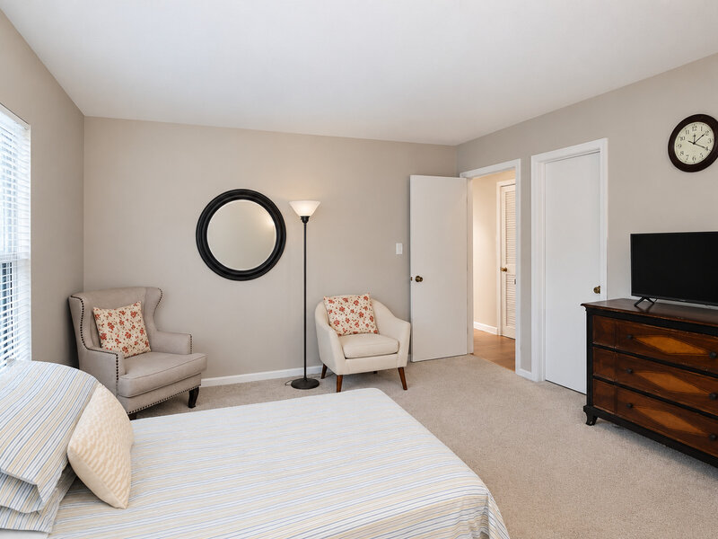 3 Dorchester Court Streamwood IL 60107