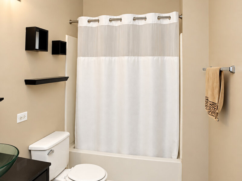 3 Dorchester Court Streamwood IL 60107